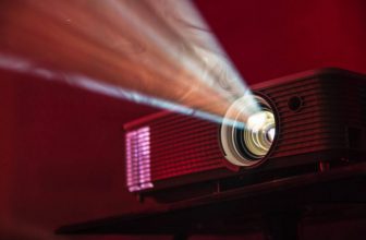 Le Meilleur Videoprojecteur Pas Cher en 2021